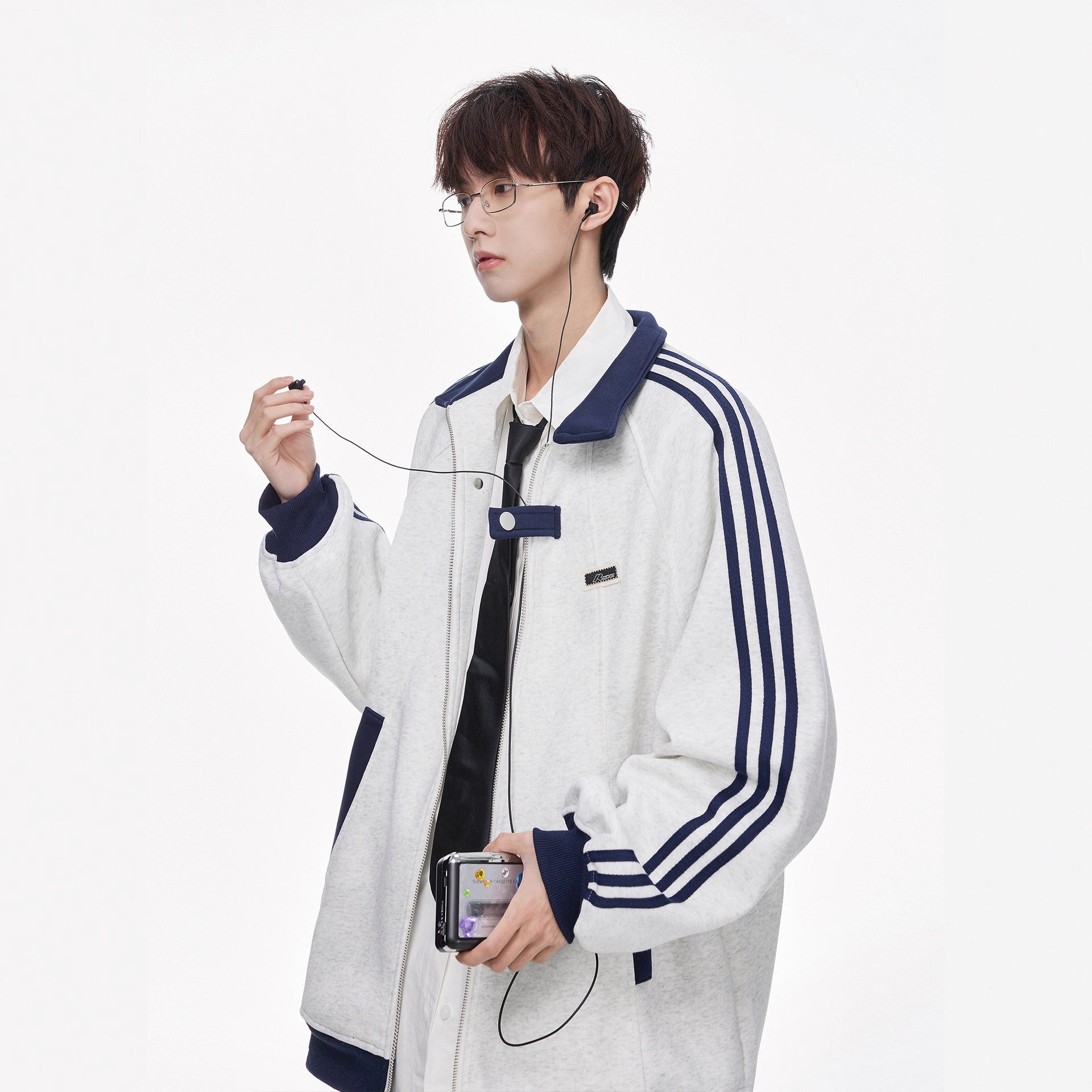 Style College Loose Fleece Baseball Jacket for Men, Three-Stripe Design, Casual Sporty Outerwear
